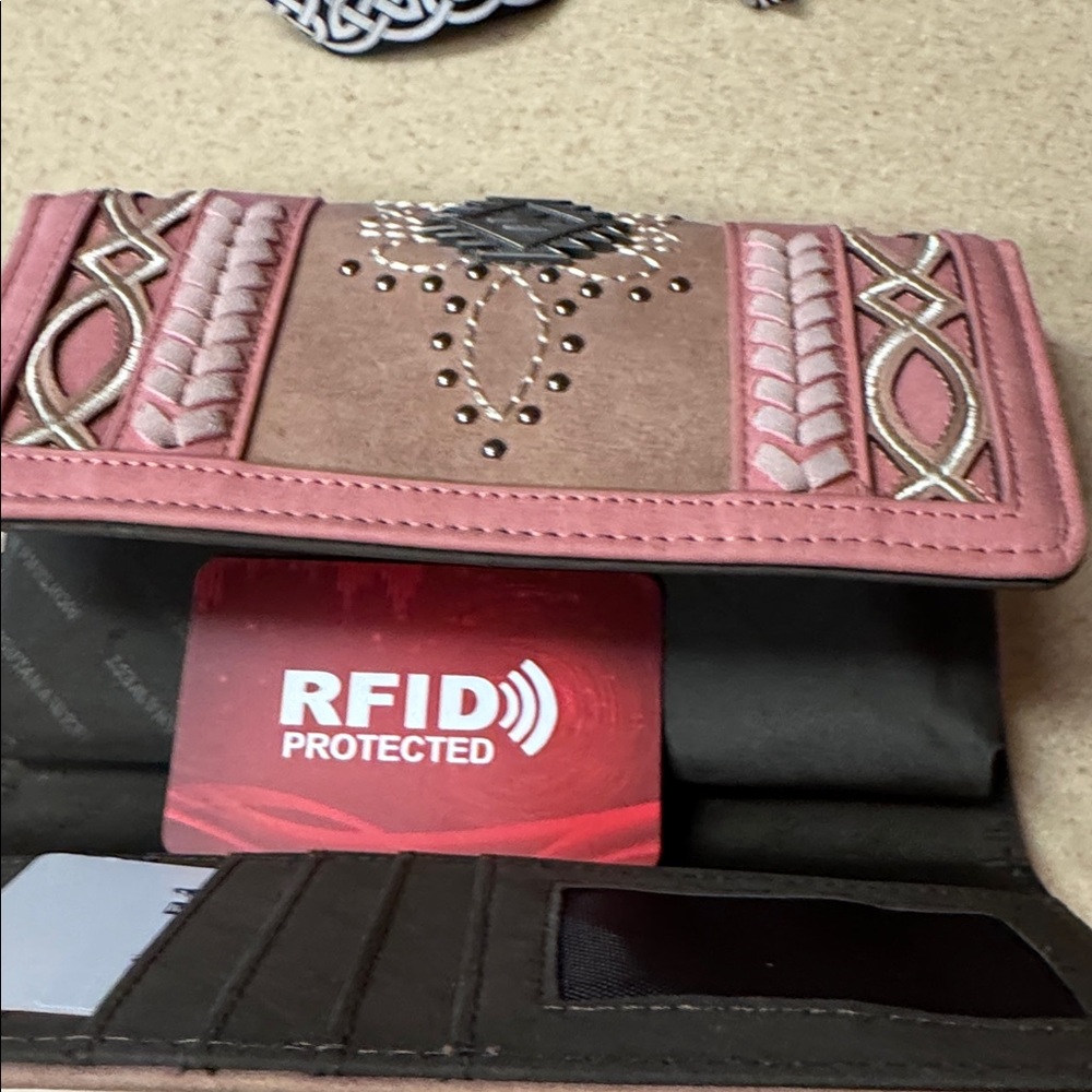 Montana West Pink and Brown Women's wristlet wallet RFID protected - Picture 13 of 16